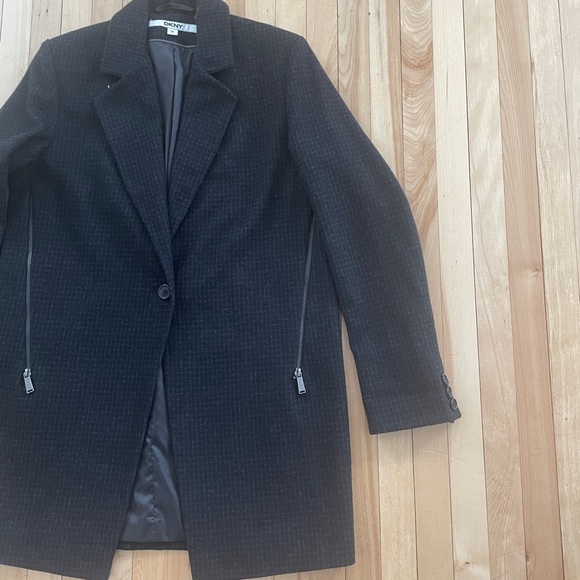 DKNY Charcoal/Black Grid Print Wool Blend Single Button Coat - Sz 8 - Picture 4 of 16